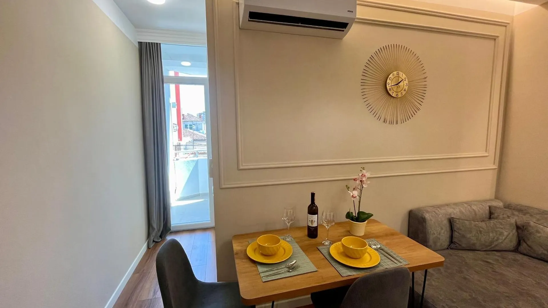 City Center Cozy Apartment Tirana