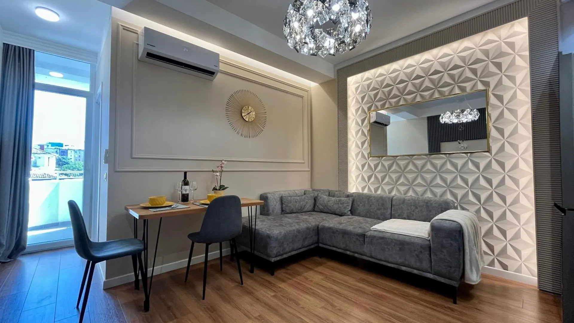 City Center Cozy Apartment Tirana
