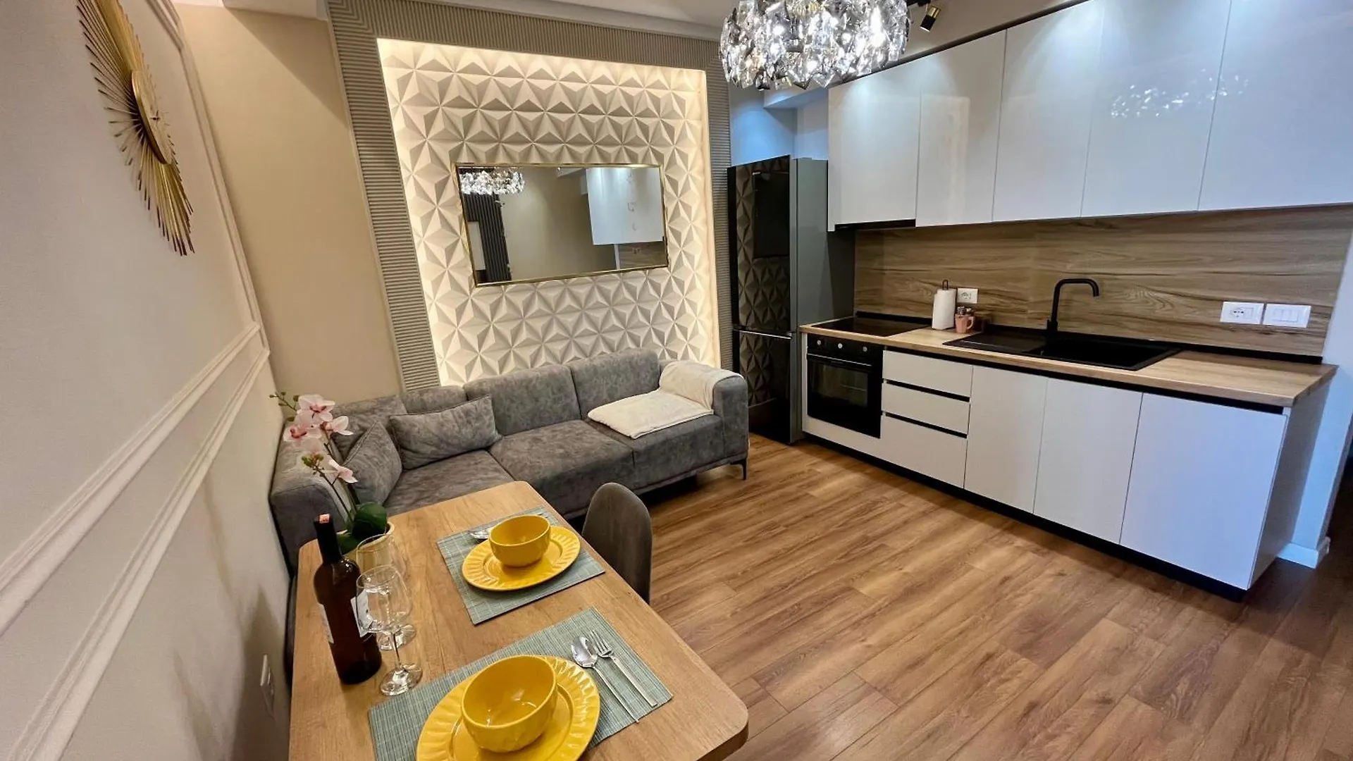 City Center Cozy Apartment Tirana