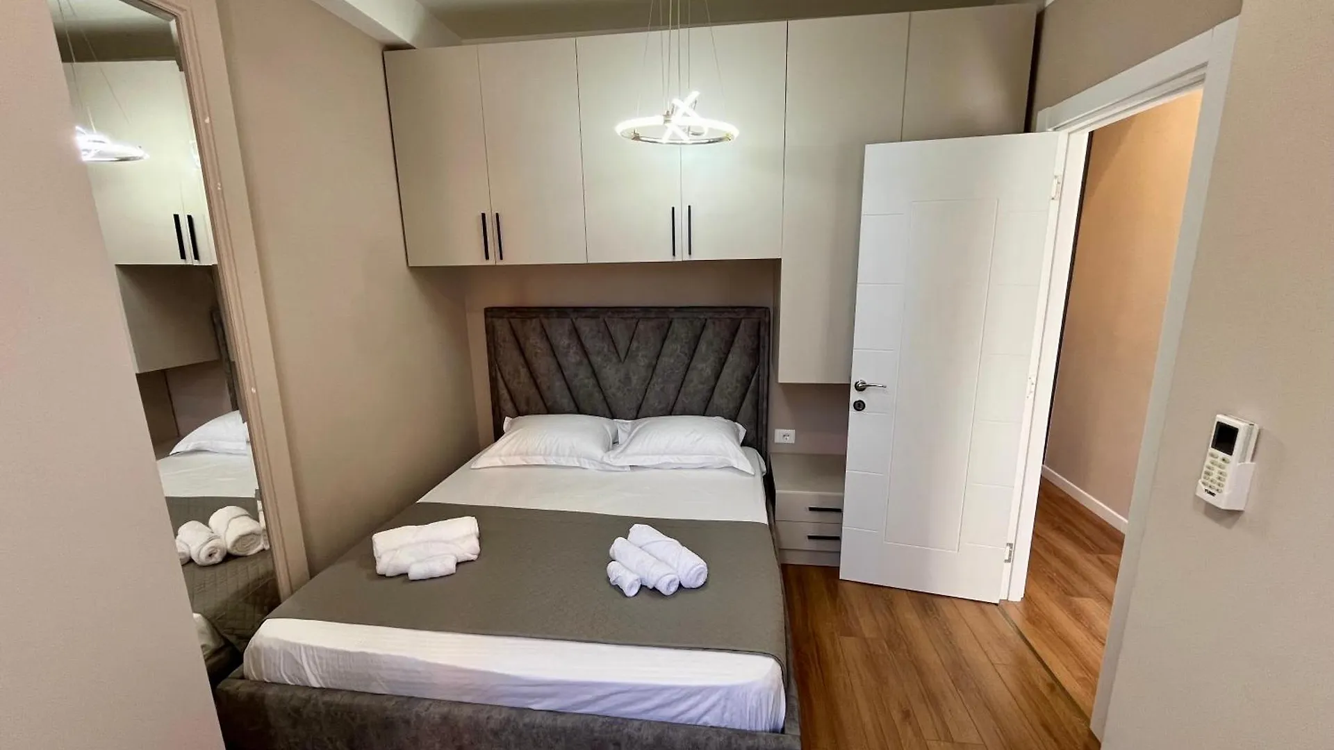 City Center Cozy Apartment Tirana 0*,